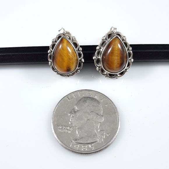 NEW! Handcrafted Tiger Eye Silver Earrings - Picture 5 of 5